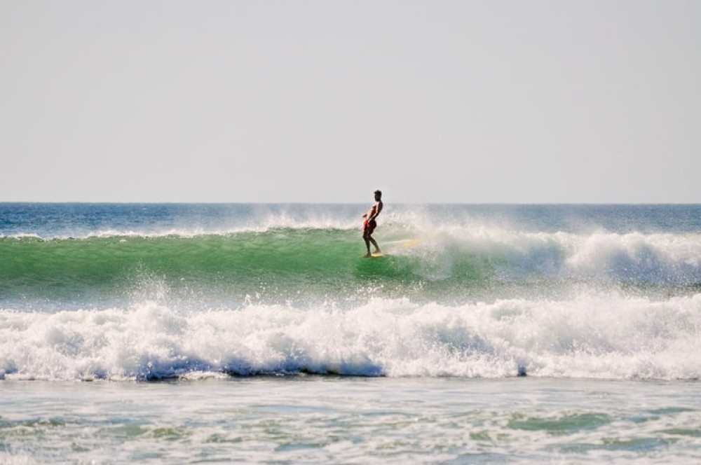 Surfing Paradise: Catch the Waves in Tamarindo
