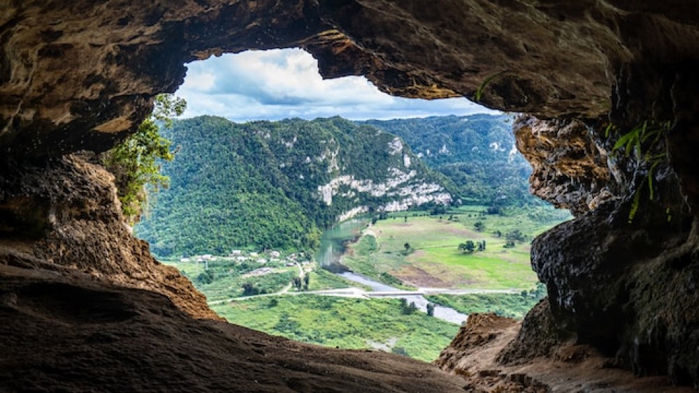 Ventanas Beach Caves: Unveiling the Enchanting World of Natural Marvels