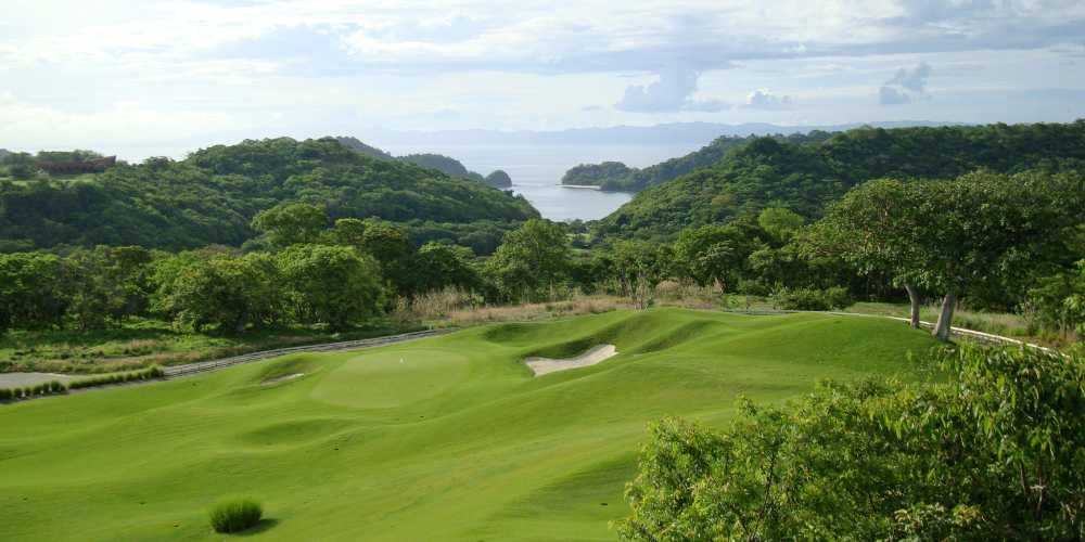 Tee Off in Paradise - Experience Golfing with Breathtaking Ocean Views in Costa Rica
