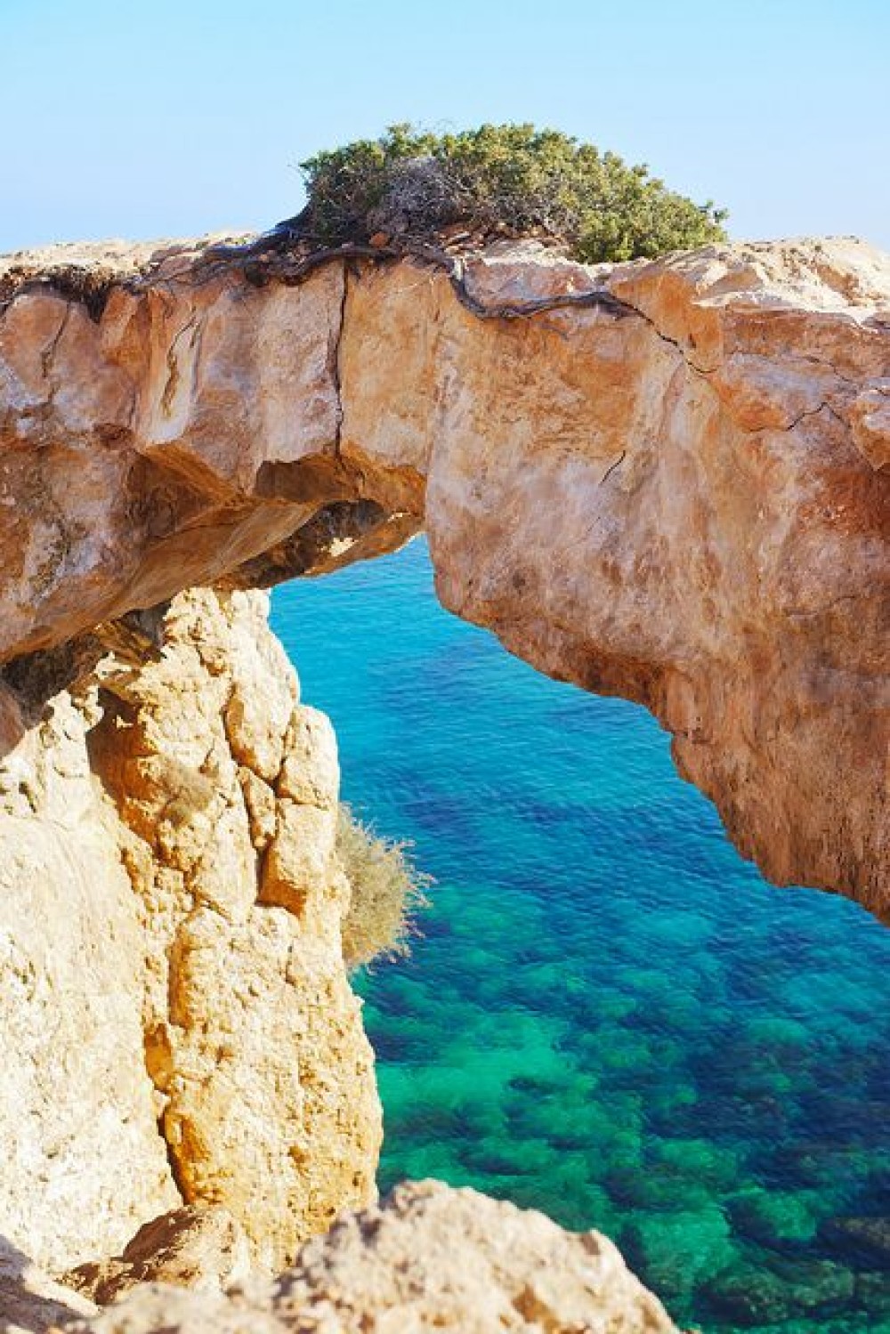 Playa Ventanas: Uncover Nature's Masterpiece - Sea Caves that Resemble "Windows"