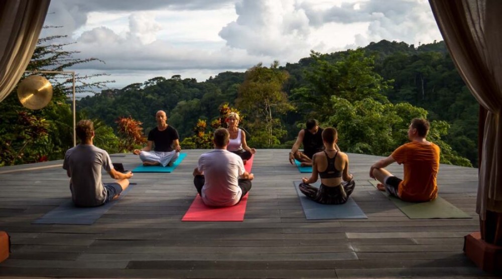 Discover Harmony and Serenity: Experience Yoga Retreats and Wellness Centers in Costa Rica!