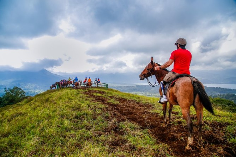 Horseback Riding Adventures: Unveiling the Beauty of Costa Rica on Horseback